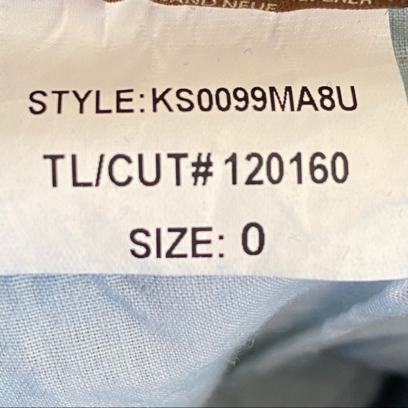 Kut from the Kloth | Gidget Fray Denim Shorts - Picture 8 of 10